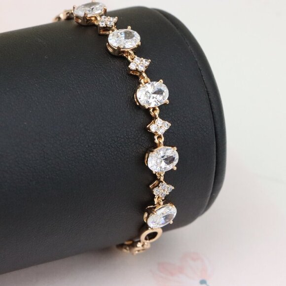 "Rose Gold Oval Cut CZ Bracelet with Sparkling Stone Clusters, XPBL0973 - Picture 6 of 12